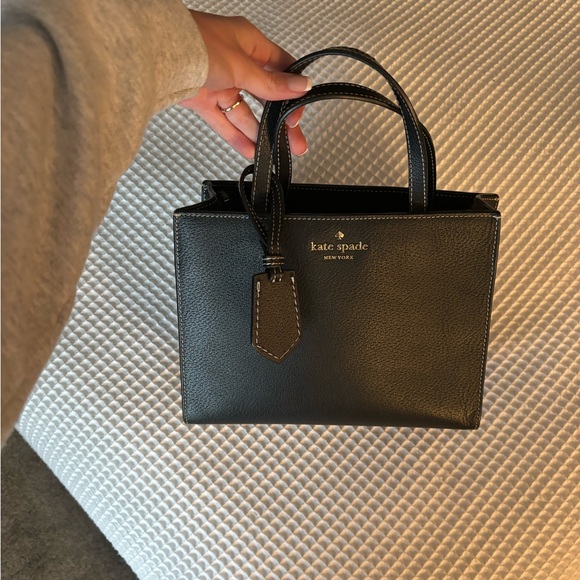 Kate Spade purse - Picture 2 of 4